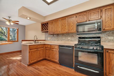 Tiny photo for 613 Johnson Avenue, Frankfort, IL 60423 (MLS # 12503123)