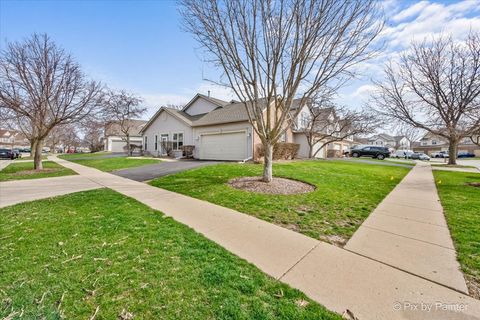 Tiny photo for 1539 Keystone Court #1539, Elgin, IL 60120 (MLS # 12599344)