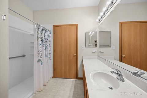 Tiny photo for 1539 Keystone Court #1539, Elgin, IL 60120 (MLS # 12599344)