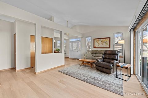 Tiny photo for 1539 Keystone Court #1539, Elgin, IL 60120 (MLS # 12599344)