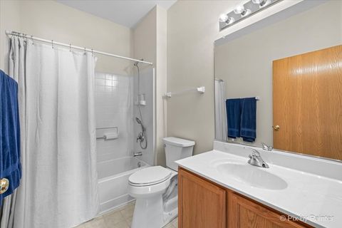 Tiny photo for 1539 Keystone Court #1539, Elgin, IL 60120 (MLS # 12599344)