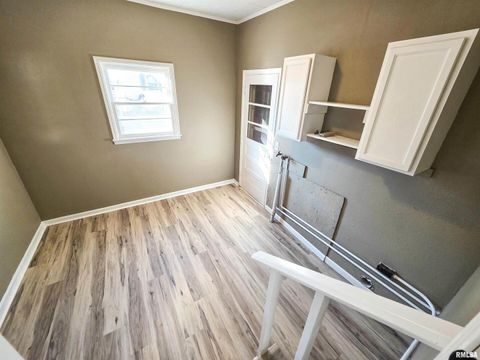 Tiny photo for 110 HICKORY Street, Flora, IL 62839 (MLS # EB460718)