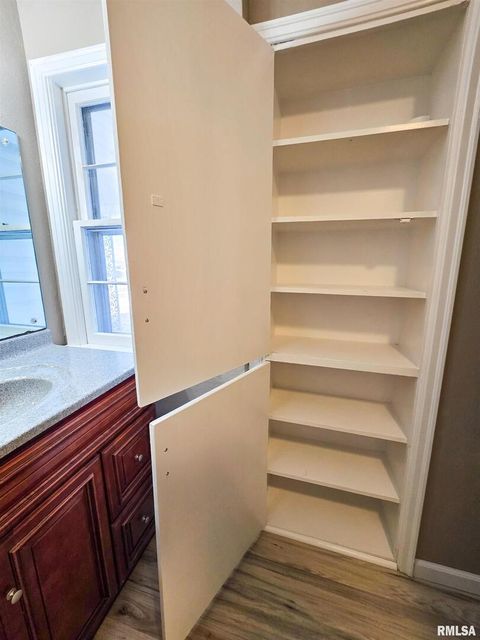 Tiny photo for 110 HICKORY Street, Flora, IL 62839 (MLS # EB460718)