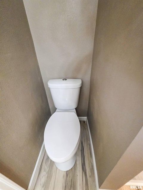 Tiny photo for 110 HICKORY Street, Flora, IL 62839 (MLS # EB460718)