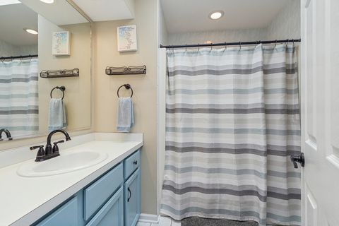 Tiny photo for 17919 Homewood Avenue, Homewood, IL 60430 (MLS # 12491778)