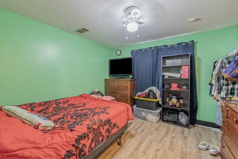Tiny photo for 7817 S LOOMIS Boulevard, Chicago, IL 60620 (MLS # 12513964)
