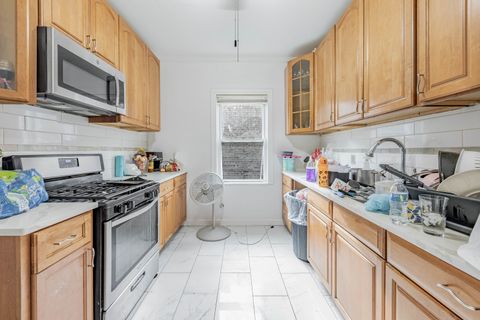 Tiny photo for 7817 S LOOMIS Boulevard, Chicago, IL 60620 (MLS # 12513964)