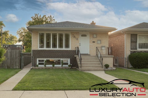 Tiny photo for 7816 Latrobe Avenue, Burbank, IL 60459 (MLS # 12721633)