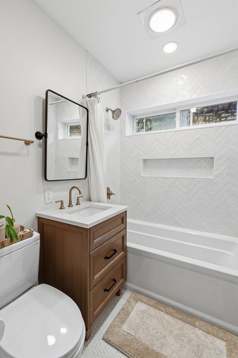 Tiny photo for 2714 Clarence Avenue, Berwyn, IL 60402 (MLS # 12586938)