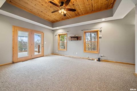 Tiny photo for 1115 HILLTOP Lane, Simpson, IL 62985 (MLS # EB460029)