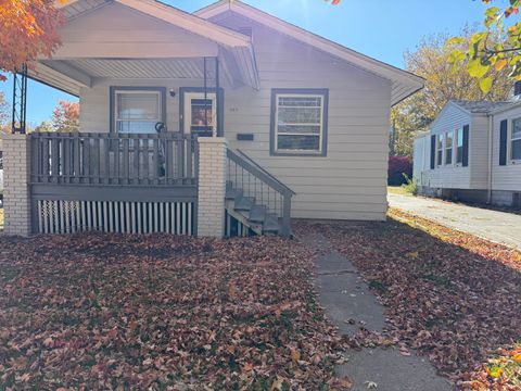 Tiny photo for 909 W Cushing Street, Decatur, IL 62526 (MLS # 12513034)