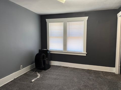 Tiny photo for 909 W Cushing Street, Decatur, IL 62526 (MLS # 12513034)