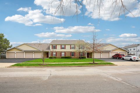 Photo of 402 Woodview Circle #D, Elgin, IL 60120 (MLS # 12618899)