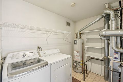 Tiny photo for 402 Woodview Circle #D, Elgin, IL 60120 (MLS # 12618899)