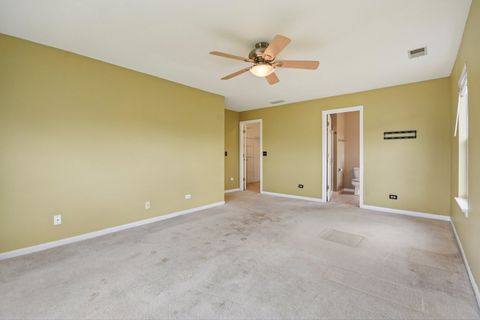 Tiny photo for 402 Woodview Circle #D, Elgin, IL 60120 (MLS # 12618899)