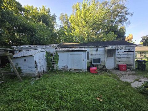 Tiny photo for 119 Sun Valley Court, East Peoria, IL 61611 (MLS # 12516432)