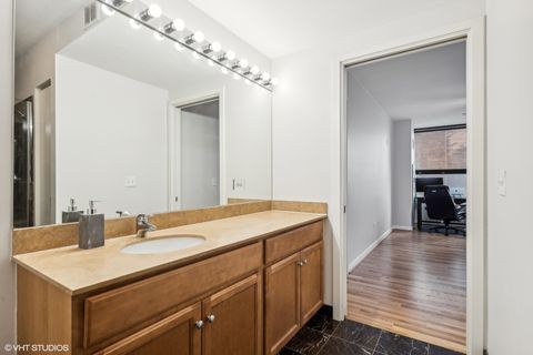 Tiny photo for 1160 S Michigan Avenue #1105, Chicago, IL 60605 (MLS # 12422805)