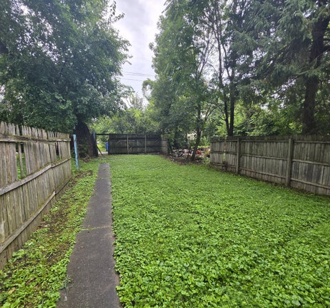 Tiny photo for 11566 S Lafayette Avenue, Chicago, IL 60628 (MLS # 12777618)