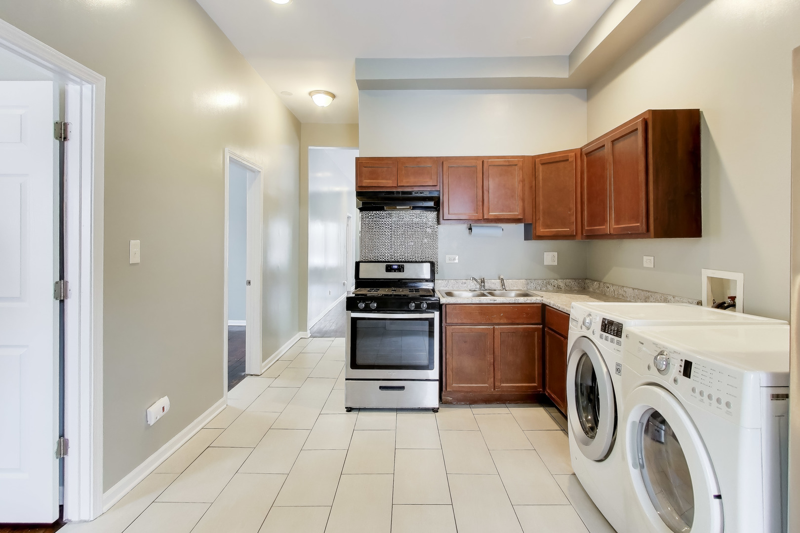 5632 S Wabash Avenue