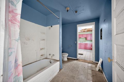 Tiny photo for 1123 E 6th Avenue, Monmouth, IL 61462 (MLS # 12556047)