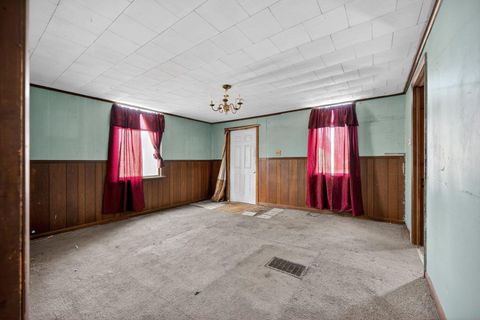 Tiny photo for 1123 E 6th Avenue, Monmouth, IL 61462 (MLS # 12556047)