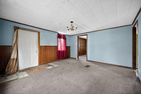 Tiny photo for 1123 E 6th Avenue, Monmouth, IL 61462 (MLS # 12556047)
