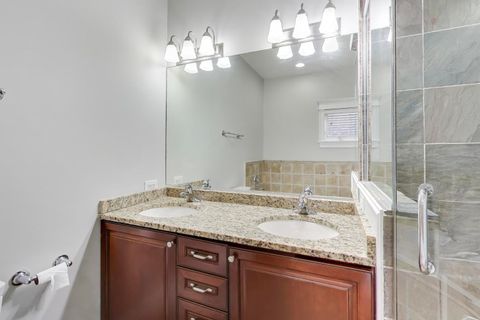 Tiny photo for 5058 N Kimball Avenue #4, Chicago, IL 60625 (MLS # 12499393)