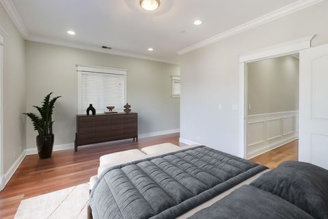 Tiny photo for 5058 N Kimball Avenue #4, Chicago, IL 60625 (MLS # 12499393)