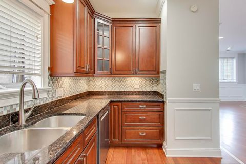 Tiny photo for 5058 N Kimball Avenue #4, Chicago, IL 60625 (MLS # 12499393)