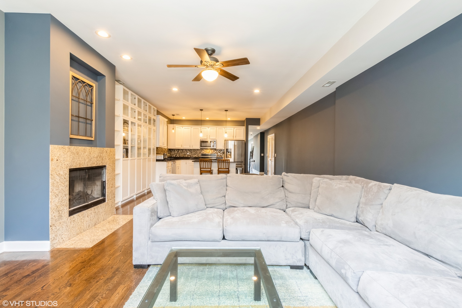 1610 W Grand Avenue 2A