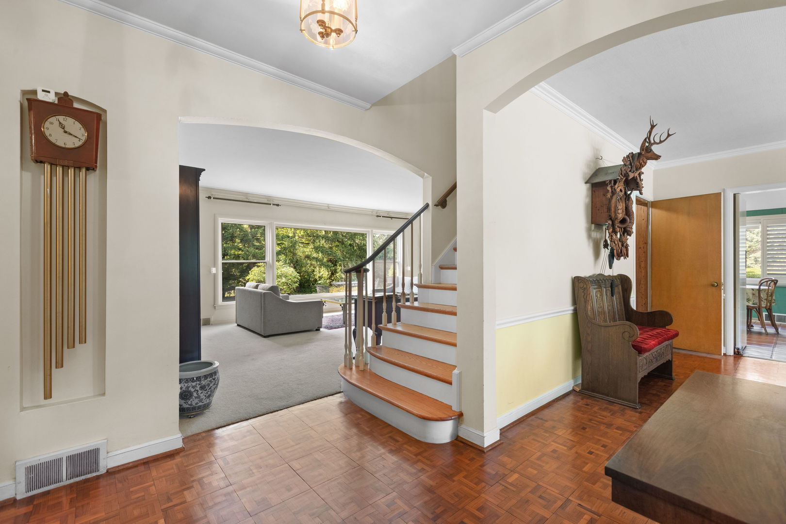 1011 Central Road