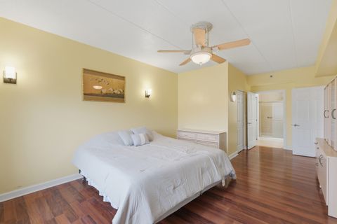 Tiny photo for 875 E 22nd Street #410, Lombard, IL 60148 (MLS # 12599278)