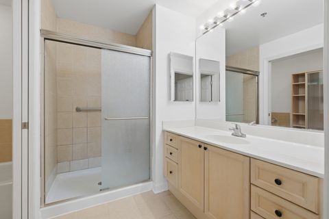 Tiny photo for 875 E 22nd Street #410, Lombard, IL 60148 (MLS # 12599278)