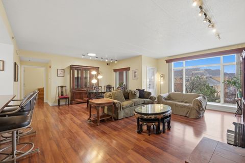 Tiny photo for 875 E 22nd Street #410, Lombard, IL 60148 (MLS # 12599278)