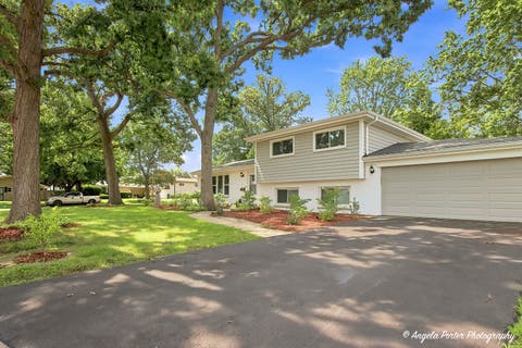 Tiny photo for 3500 Stonegate Road, Waukegan, IL 60087 (MLS # 12738277)