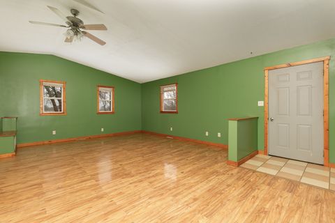 Tiny photo for 2359 105th Avenue, Aledo, IL 61231 (MLS # 12605960)