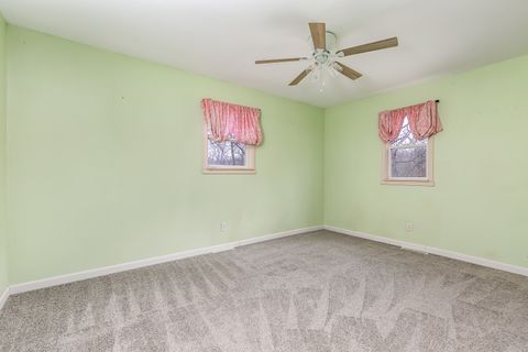 Tiny photo for 2359 105th Avenue, Aledo, IL 61231 (MLS # 12605960)