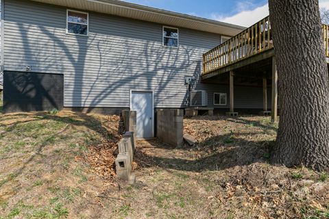 Tiny photo for 2359 105th Avenue, Aledo, IL 61231 (MLS # 12605960)