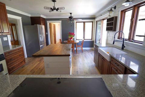 Tiny photo for 2 Golfview Place, DeKalb, IL 60115 (MLS # 12579078)