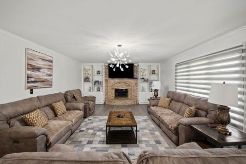 Tiny photo for 1542 WOODCREEK Trail, Bartlett, IL 60103 (MLS # 12390881)