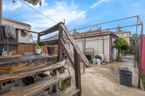 Tiny photo for 6706 16th Street, Berwyn, IL 60402 (MLS # 12673392)