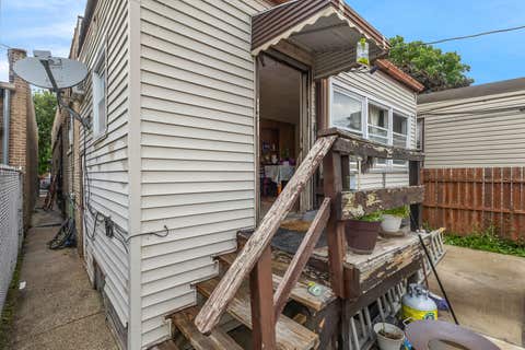 Tiny photo for 6706 16th Street, Berwyn, IL 60402 (MLS # 12673392)