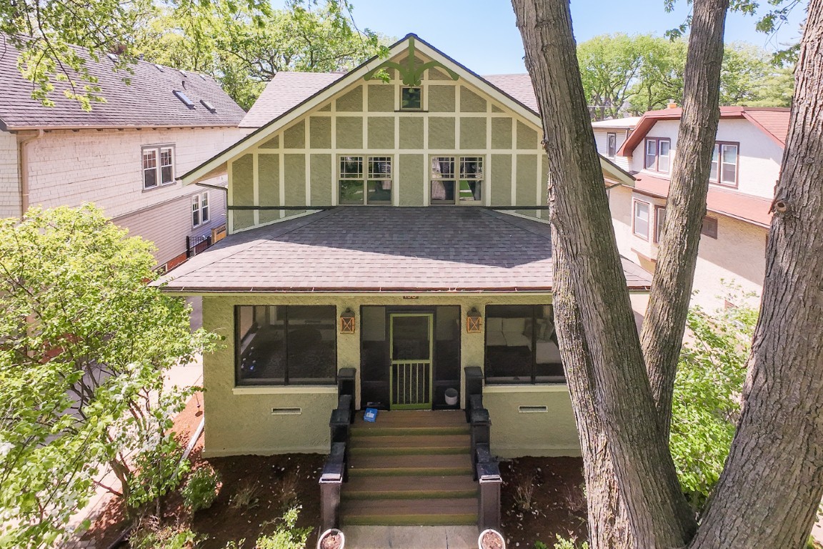 130 Gale Avenue
