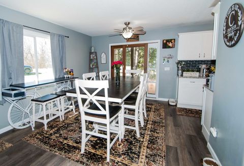 Tiny photo for 725 Alpine Drive, Sherrard, IL 61281 (MLS # 12602986)