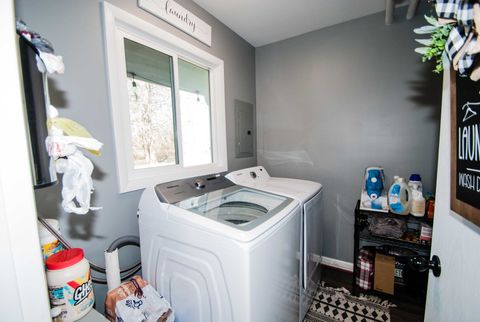 Tiny photo for 725 Alpine Drive, Sherrard, IL 61281 (MLS # 12602986)