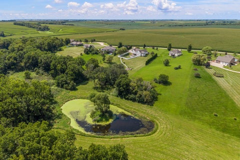 Tiny photo for 701 Sarah Lane, Clinton, IA 52732 (MLS # 12733287)