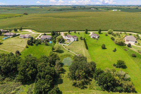 Tiny photo for 701 Sarah Lane, Clinton, IA 52732 (MLS # 12733287)
