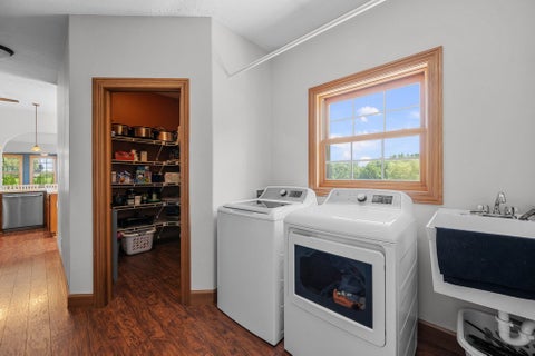Tiny photo for 701 Sarah Lane, Clinton, IA 52732 (MLS # 12733287)