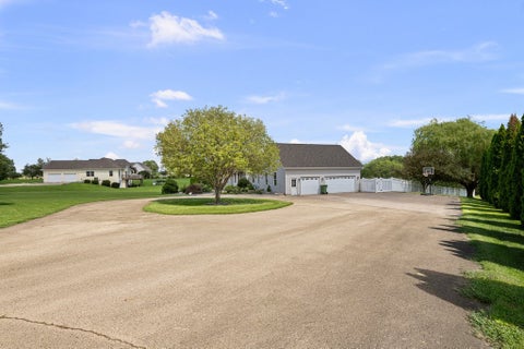 Tiny photo for 701 Sarah Lane, Clinton, IA 52732 (MLS # 12733287)