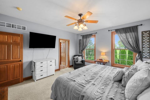 Tiny photo for 701 Sarah Lane, Clinton, IA 52732 (MLS # 12733287)